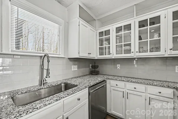 $260,000 | 9041-j M J M Keynes Drive, Unit 1, Charlotte, NC 28262