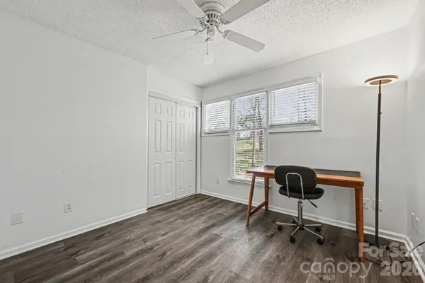 $260,000 | 9041-j M J M Keynes Drive, Unit 1, Charlotte, NC 28262