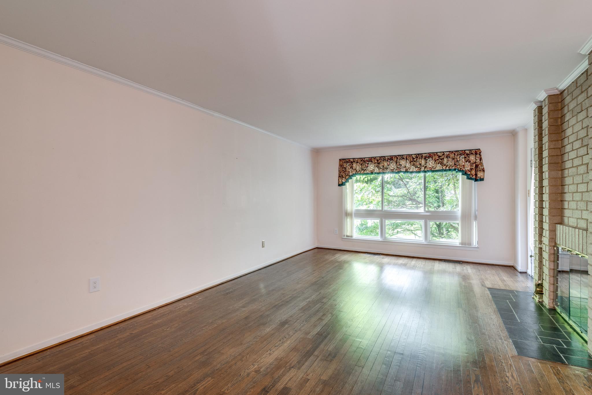 11769 Indian Ridge Road Reston, VA 20191 - Photo 12 of 48