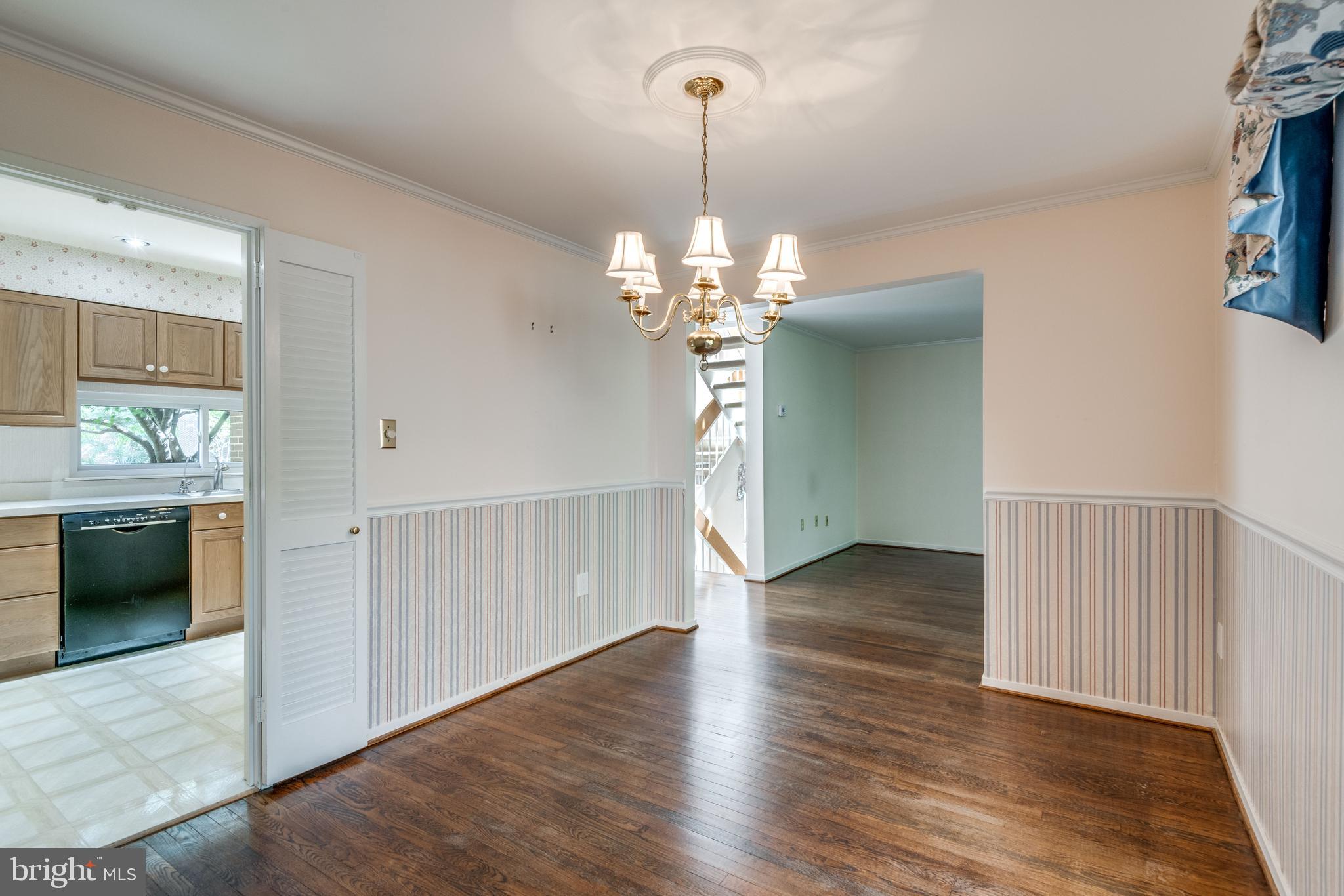 11769 Indian Ridge Road Reston, VA 20191 - Photo 17 of 48
