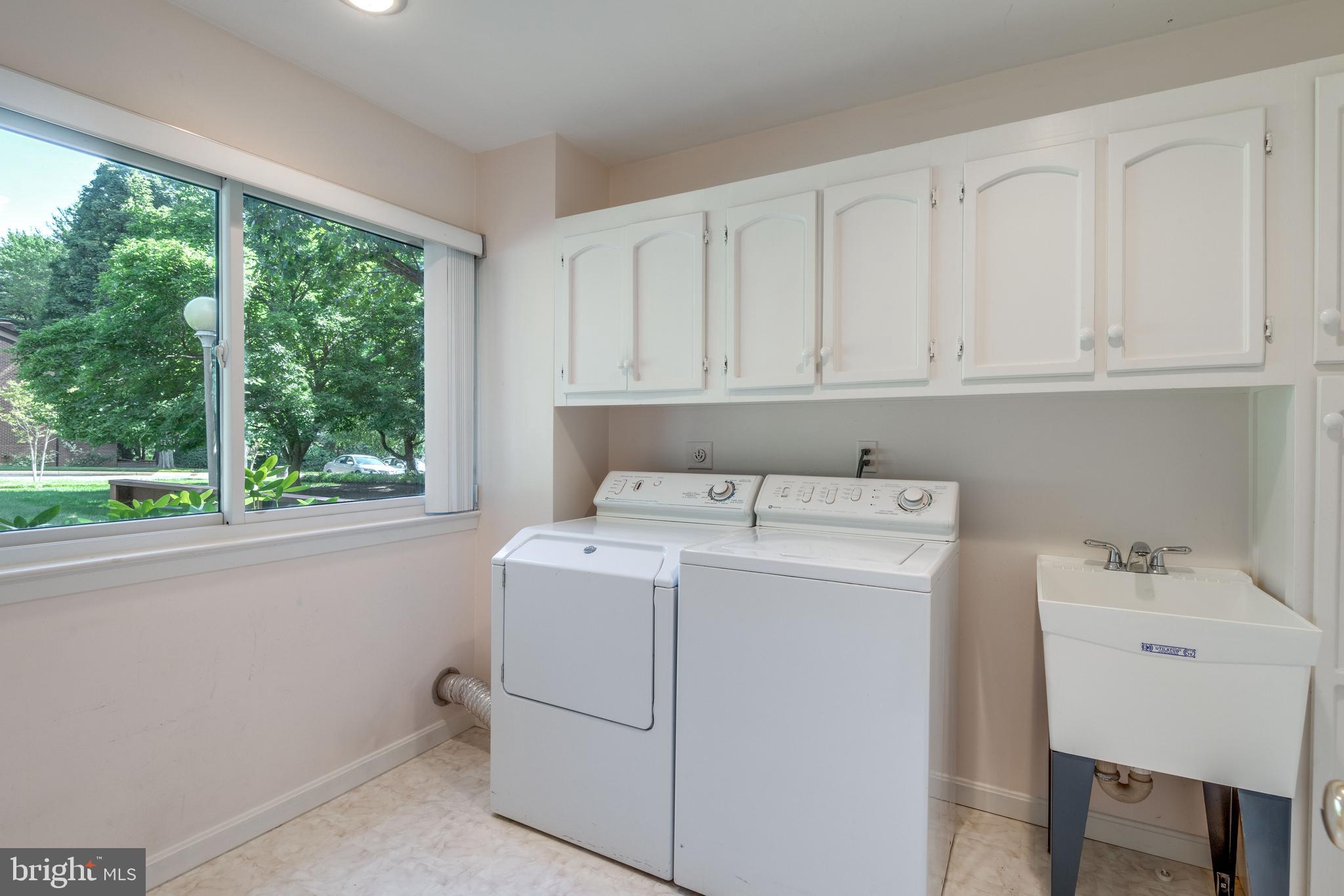 11769 Indian Ridge Road Reston, VA 20191 - Photo 19 of 48