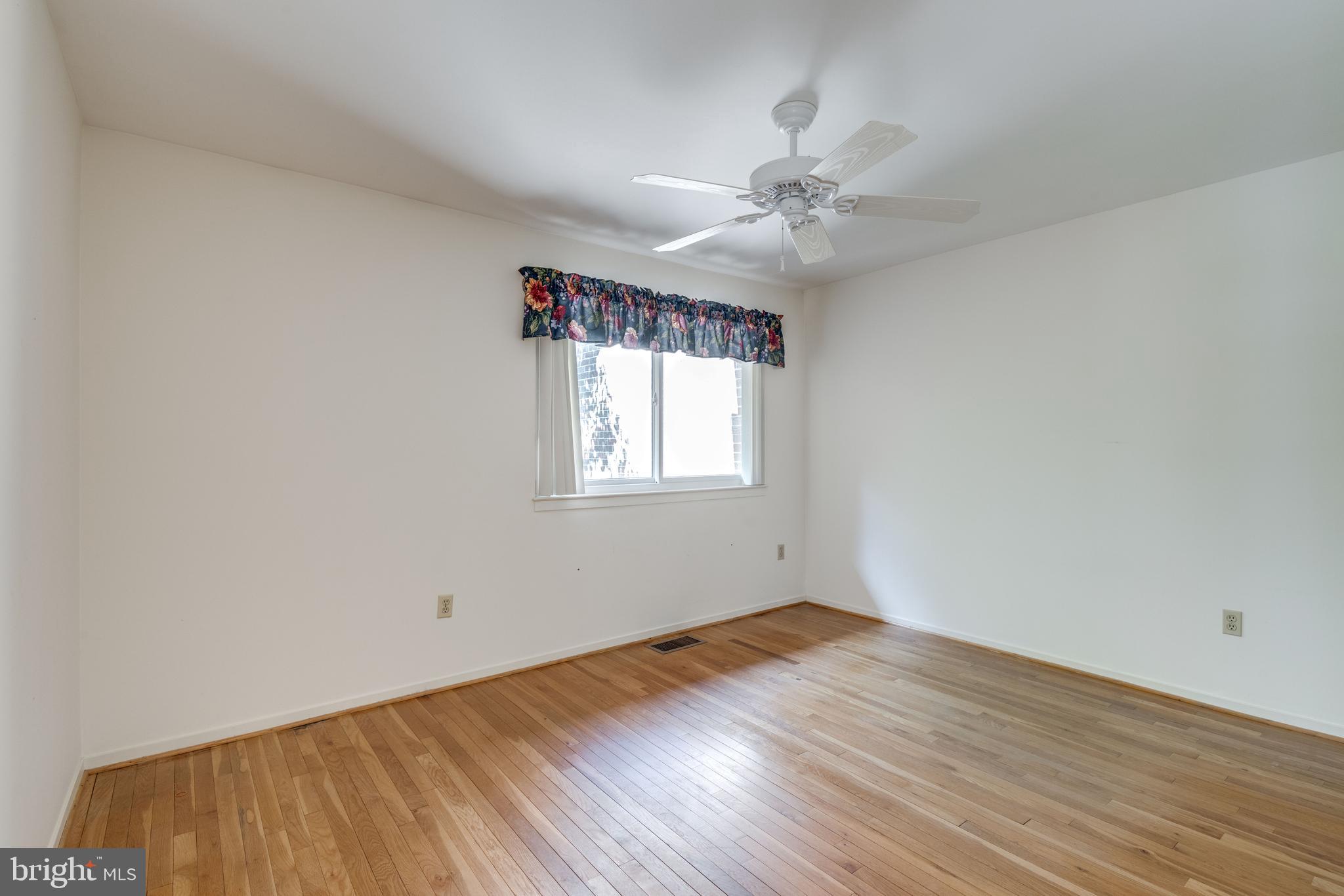 11769 Indian Ridge Road Reston, VA 20191 - Photo 24 of 48
