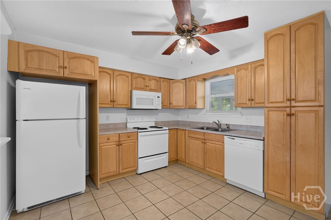 119 Wassaw Road Savannah, GA 31410 - Photo 12 of 56 Kitchen