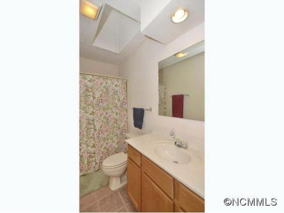 1 Delano Road Asheville, NC 28805 - Photo 8 of 10 Gallery Image 8