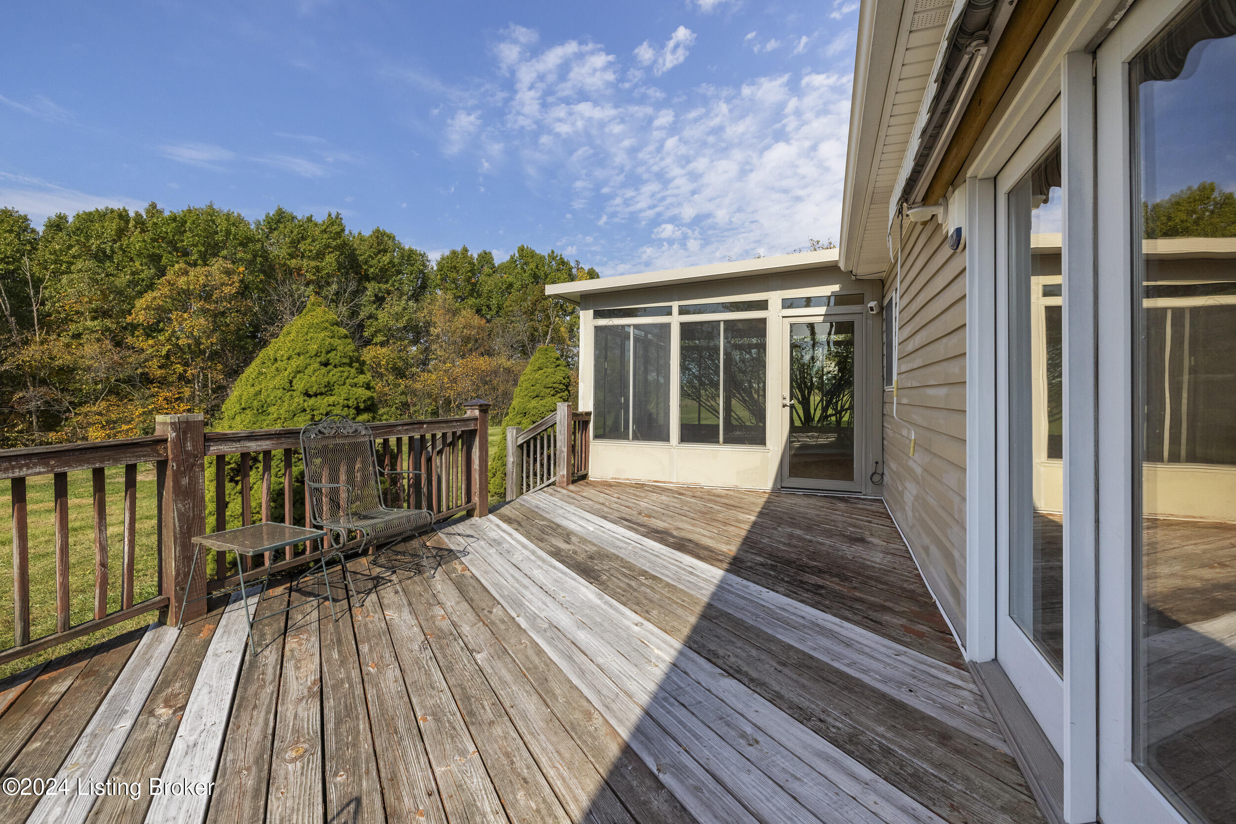 4811 Lake Jericho Road Smithfield, KY 40068 - Photo 31 of 46 DECK