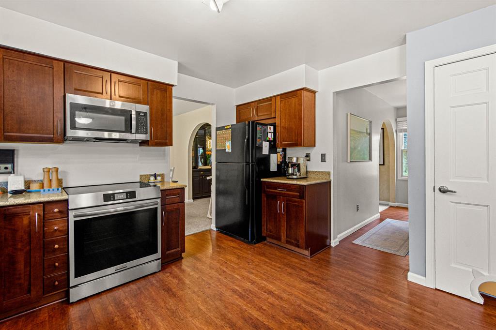 2321 Cramden Road Pittsburgh, PA 15241 - Photo 15 of 32 Gallery Image 15
