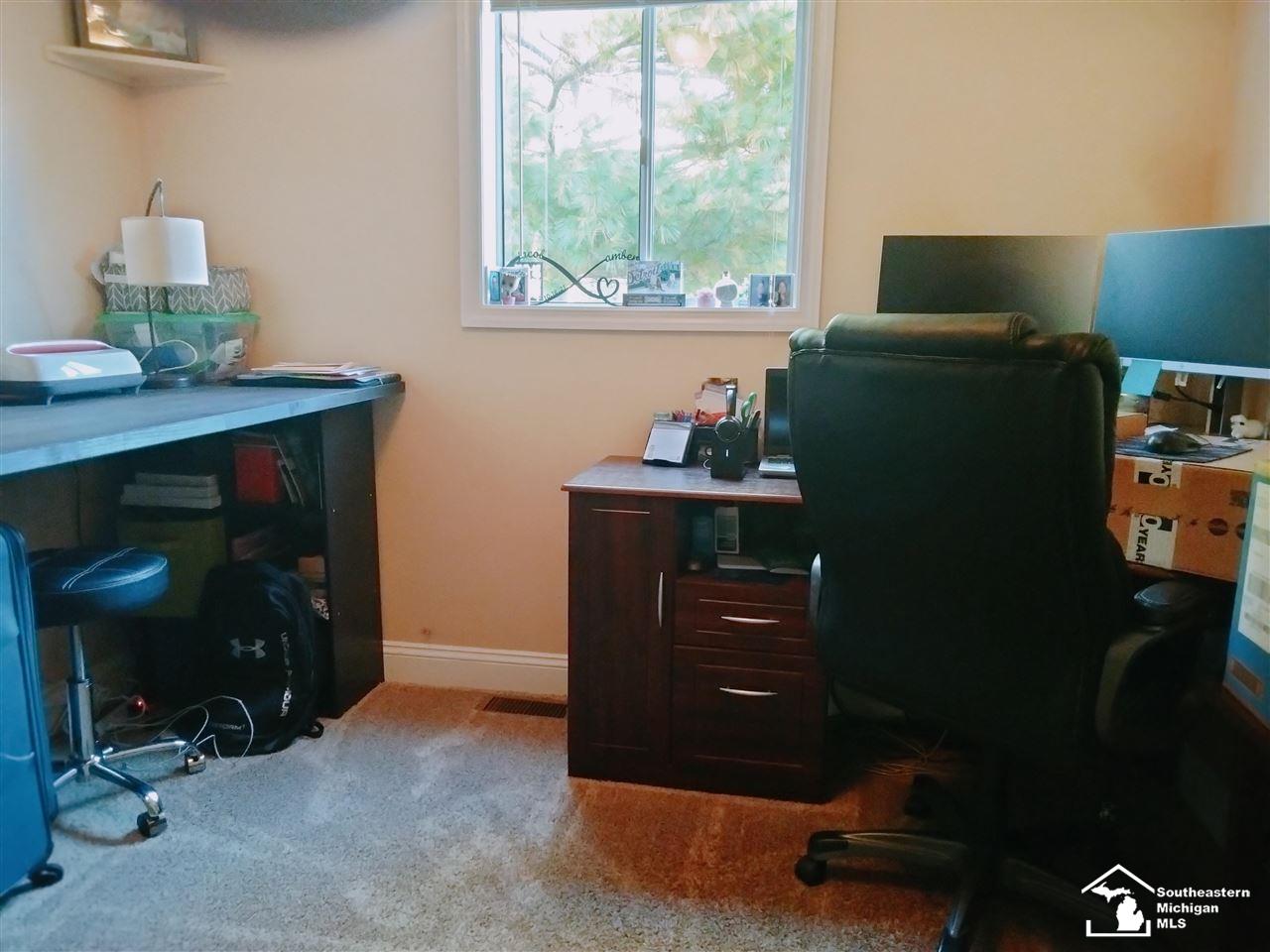 4791 Sycamore Road Newport, MI 48166 - Photo 10 of 15 50058580-9.JPG