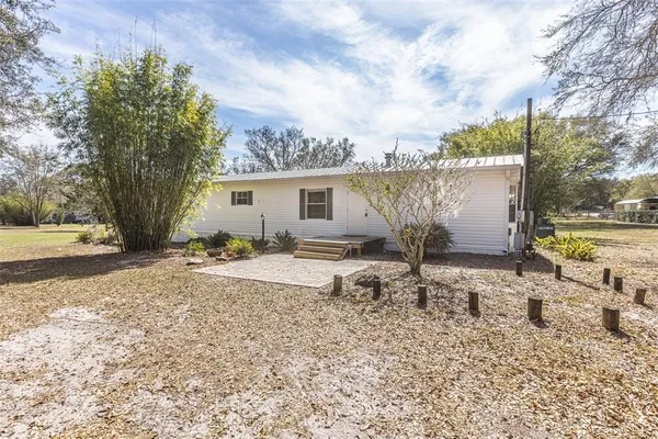 $1,500 | 1824 Marion County Road, Weirsdale, FL 32195