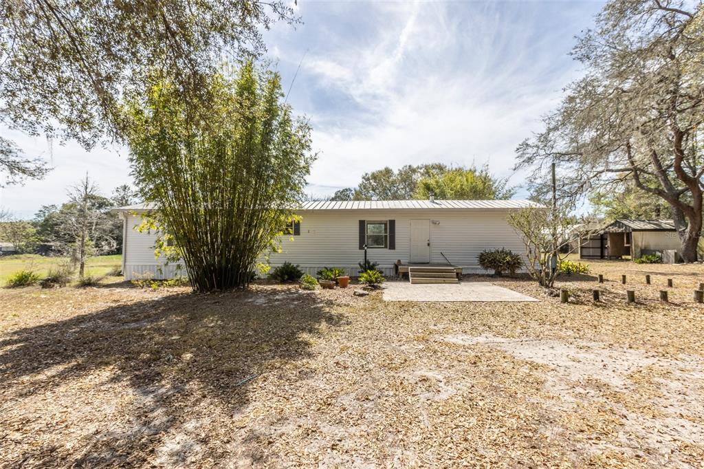 1824 Marion County Road Weirsdale, FL 32195 - Photo 2 of 15