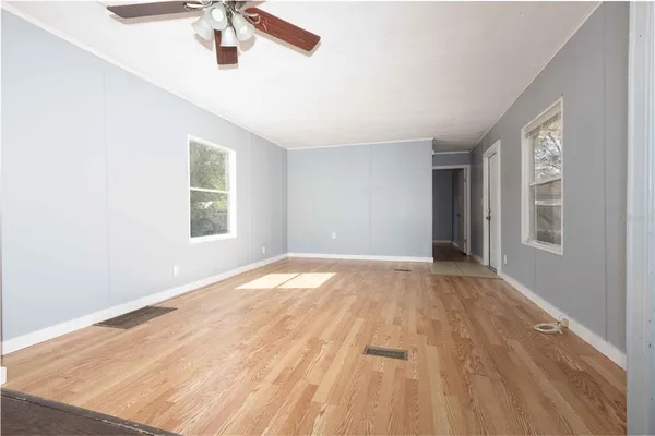 $1,500 | 1824 Marion County Road, Weirsdale, FL 32195