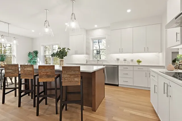 $2,498,000 | 14 Benjamin Road, Lexington, MA 02421