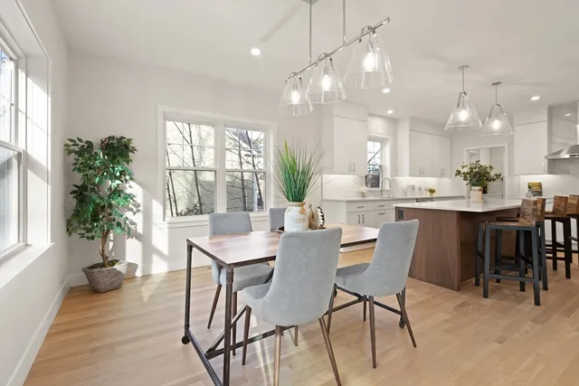 $2,498,000 | 14 Benjamin Road, Lexington, MA 02421