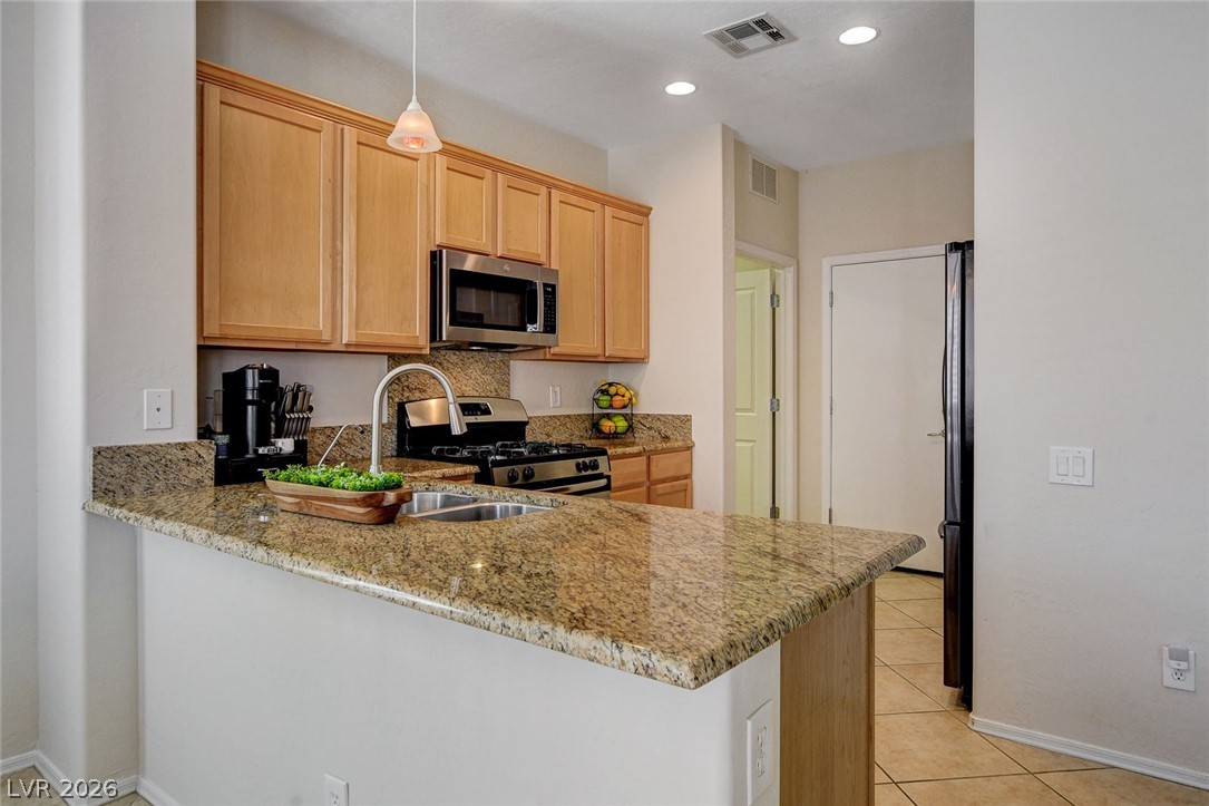 2401 Rue Royale Street Henderson, NV 89044 - Photo 11 of 34