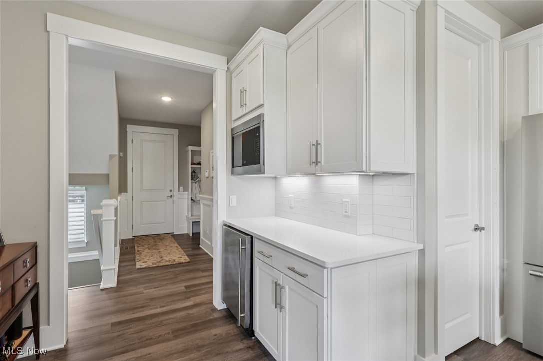 8034 Canyon Ridge Chagrin Falls, OH 44023 - Photo 12 of 49 Coffee Bar w/ Beverage Fridge & Microwave