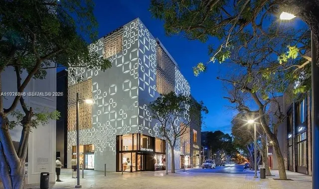 $3,100 | 524 Northeast 65th Street, Unit 2, Miami, FL 33138