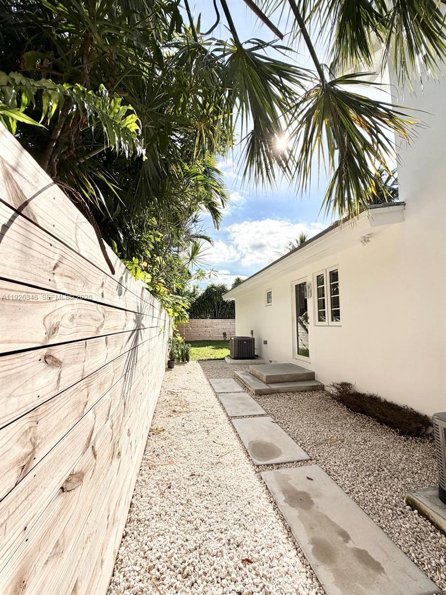 524 Northeast 65th Street, Unit 2 Miami, FL 33138 - Photo 3 of 24