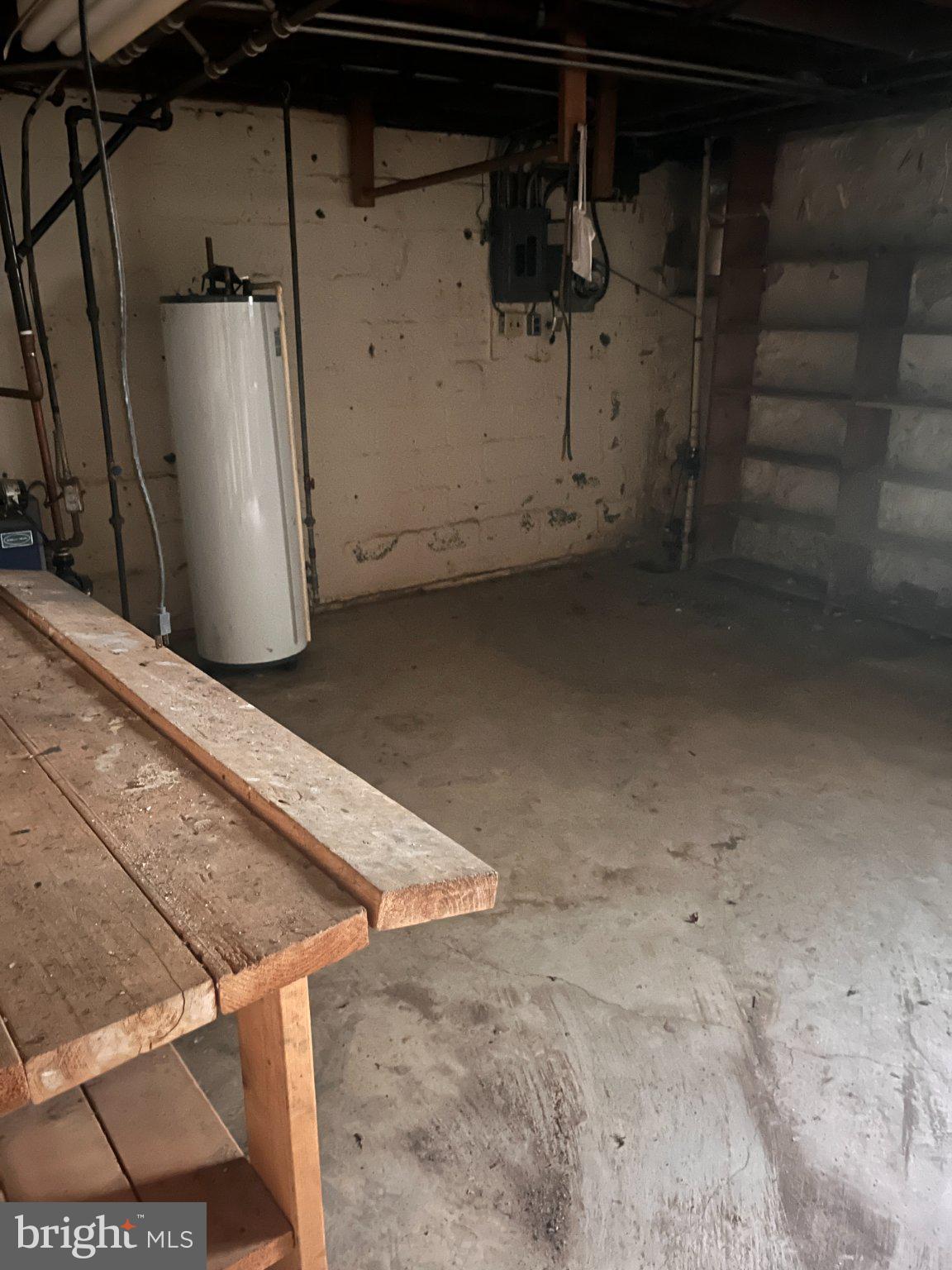 5906 Ayleshire Road Baltimore, MD 21239 - Photo 15 of 41 Lower level utility room.