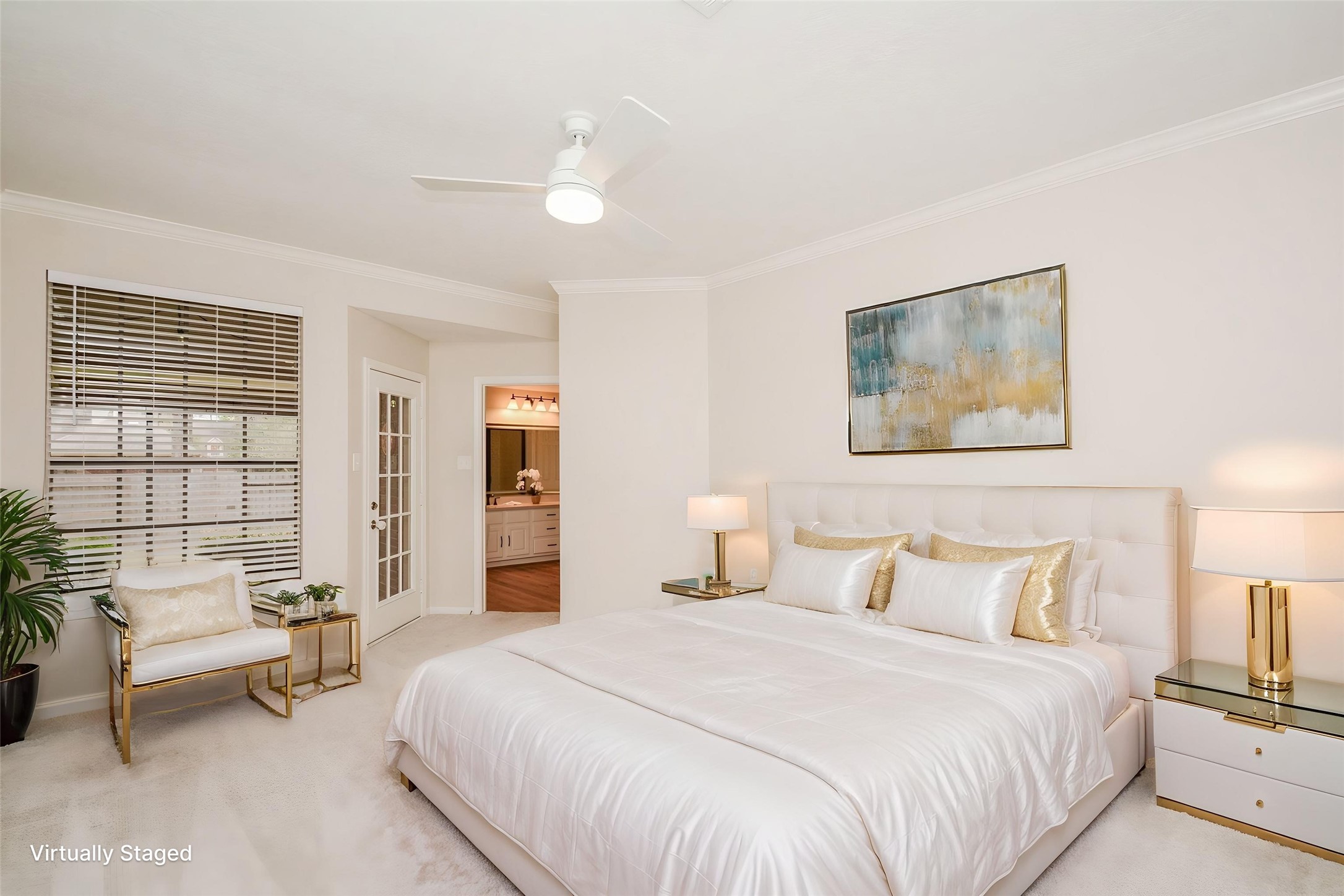 10 Heathstone Place The Woodlands, TX 77381 - Photo 12 of 27 Primary suite offering a spacious layout and ample natural light. Ensuite bathroom.