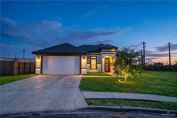 $335,000 | 1302 Playa Drive, Weslaco, TX 78596