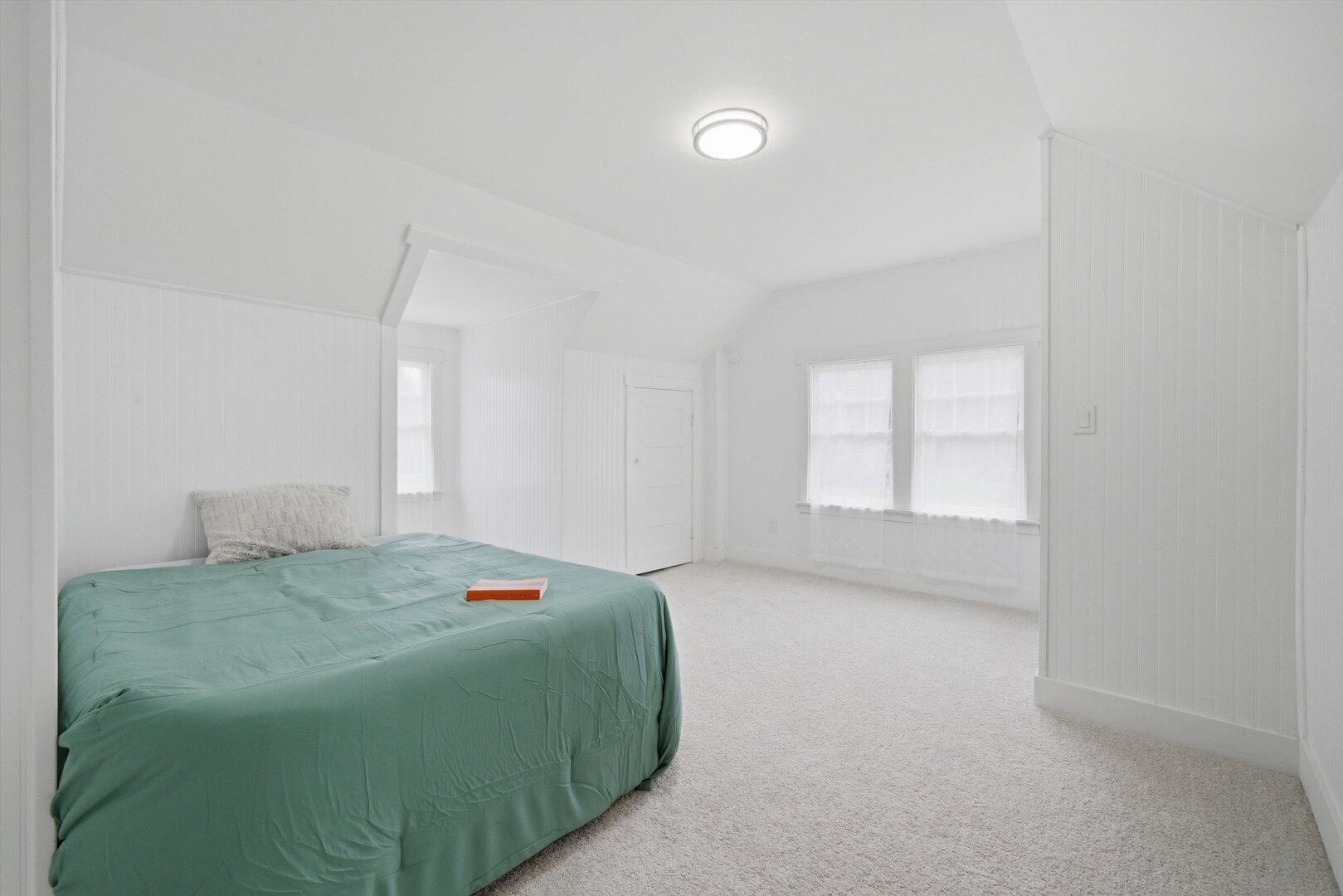 302 Hubbard Avenue Elgin, IL 60123 - Photo 17 of 38