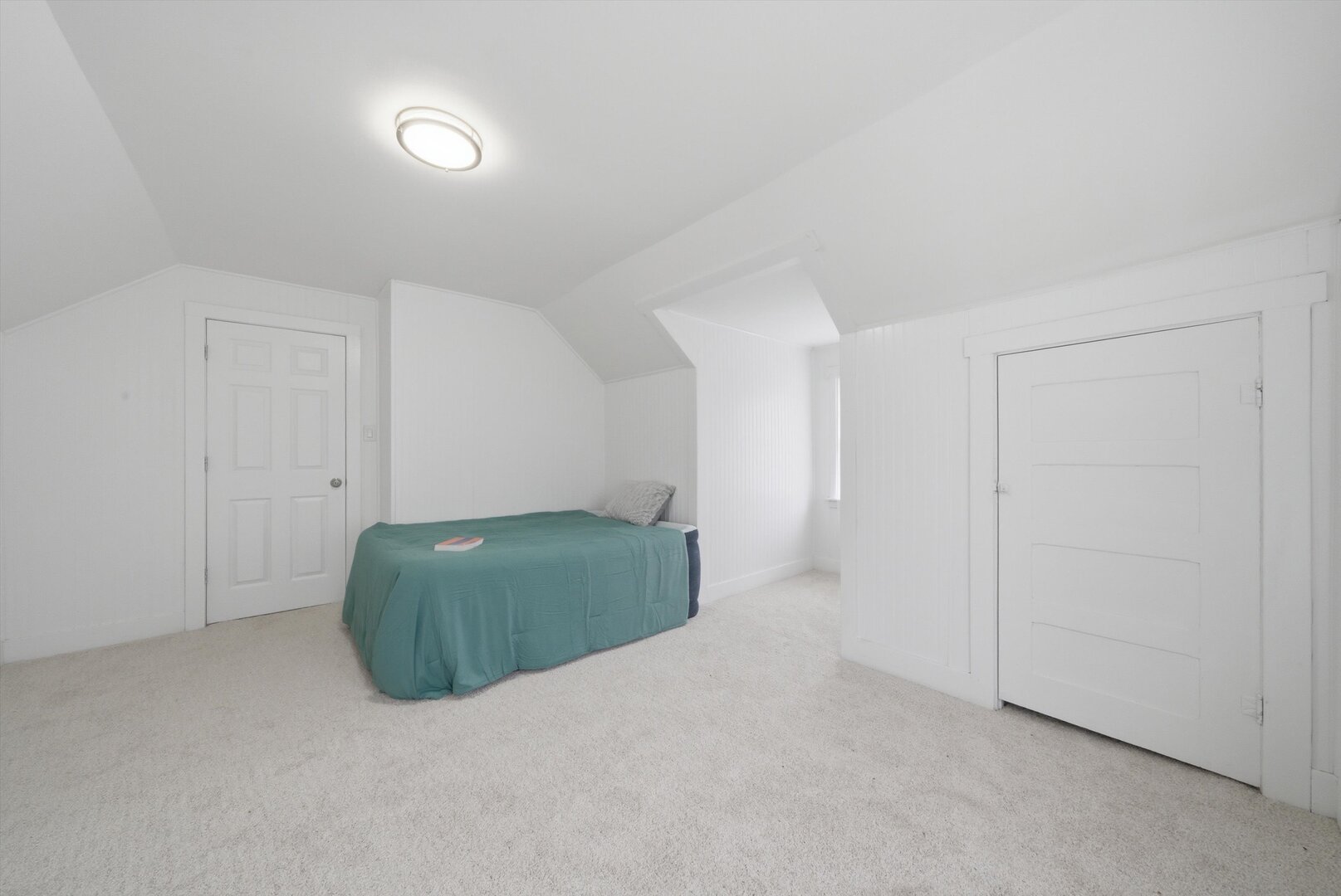 302 Hubbard Avenue Elgin, IL 60123 - Photo 18 of 38