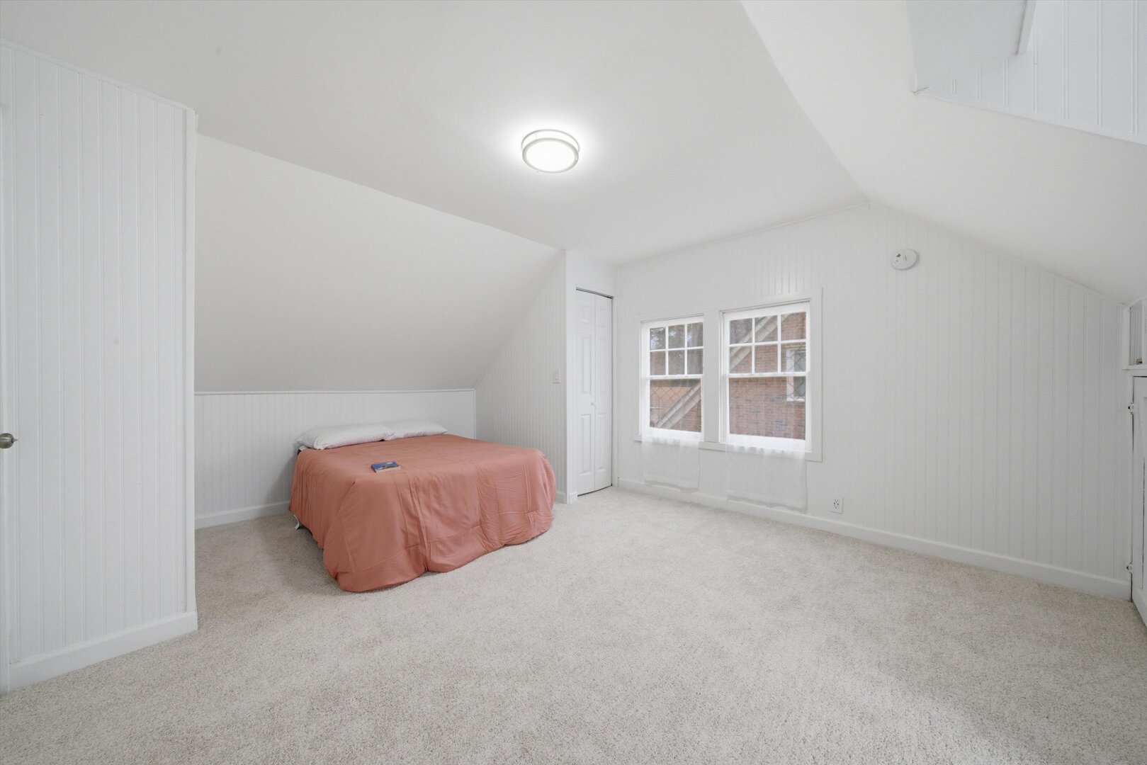 302 Hubbard Avenue Elgin, IL 60123 - Photo 21 of 38