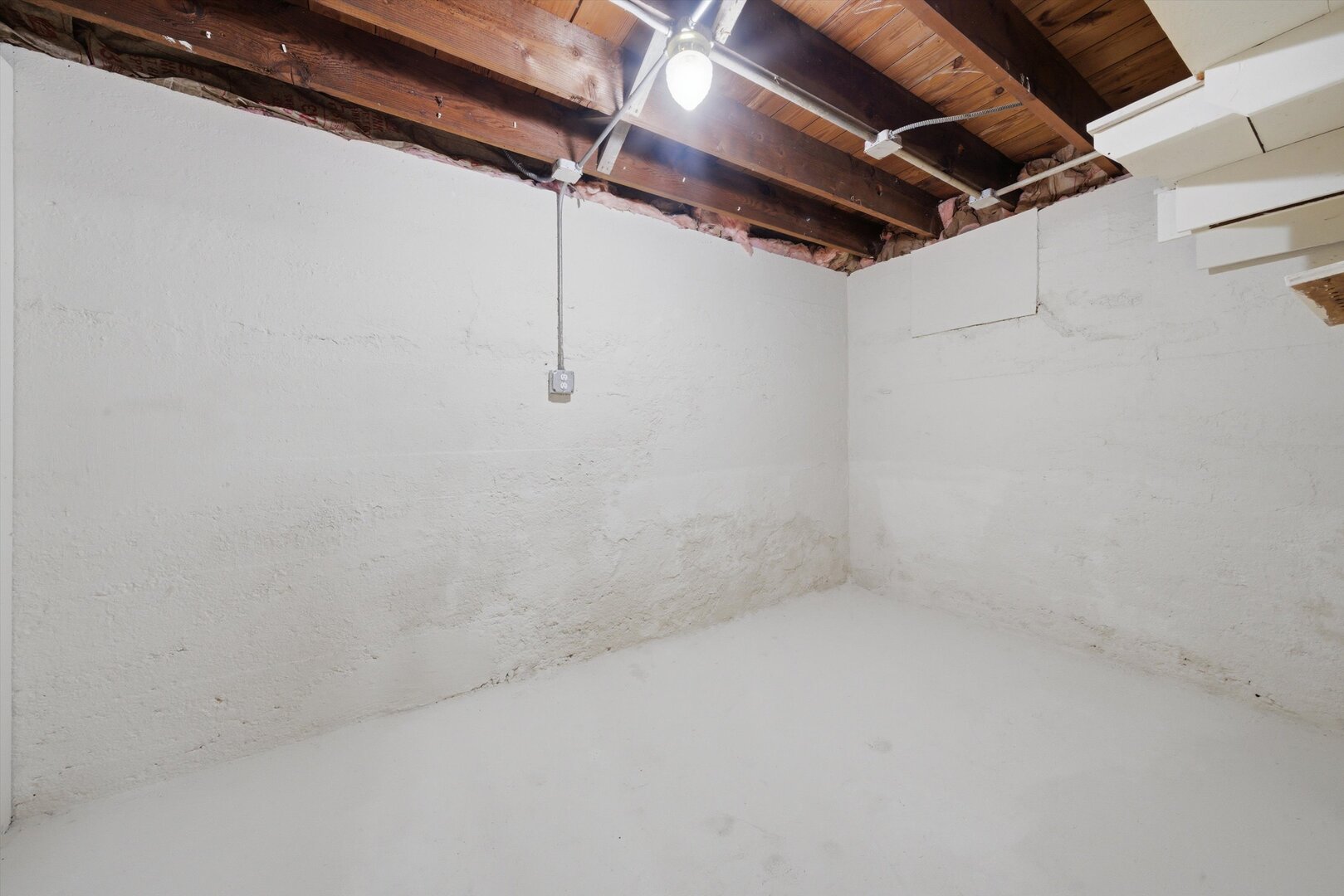 302 Hubbard Avenue Elgin, IL 60123 - Photo 33 of 38