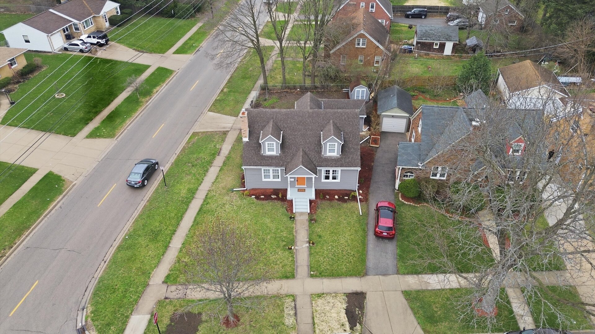 302 Hubbard Avenue Elgin, IL 60123 - Photo 34 of 38