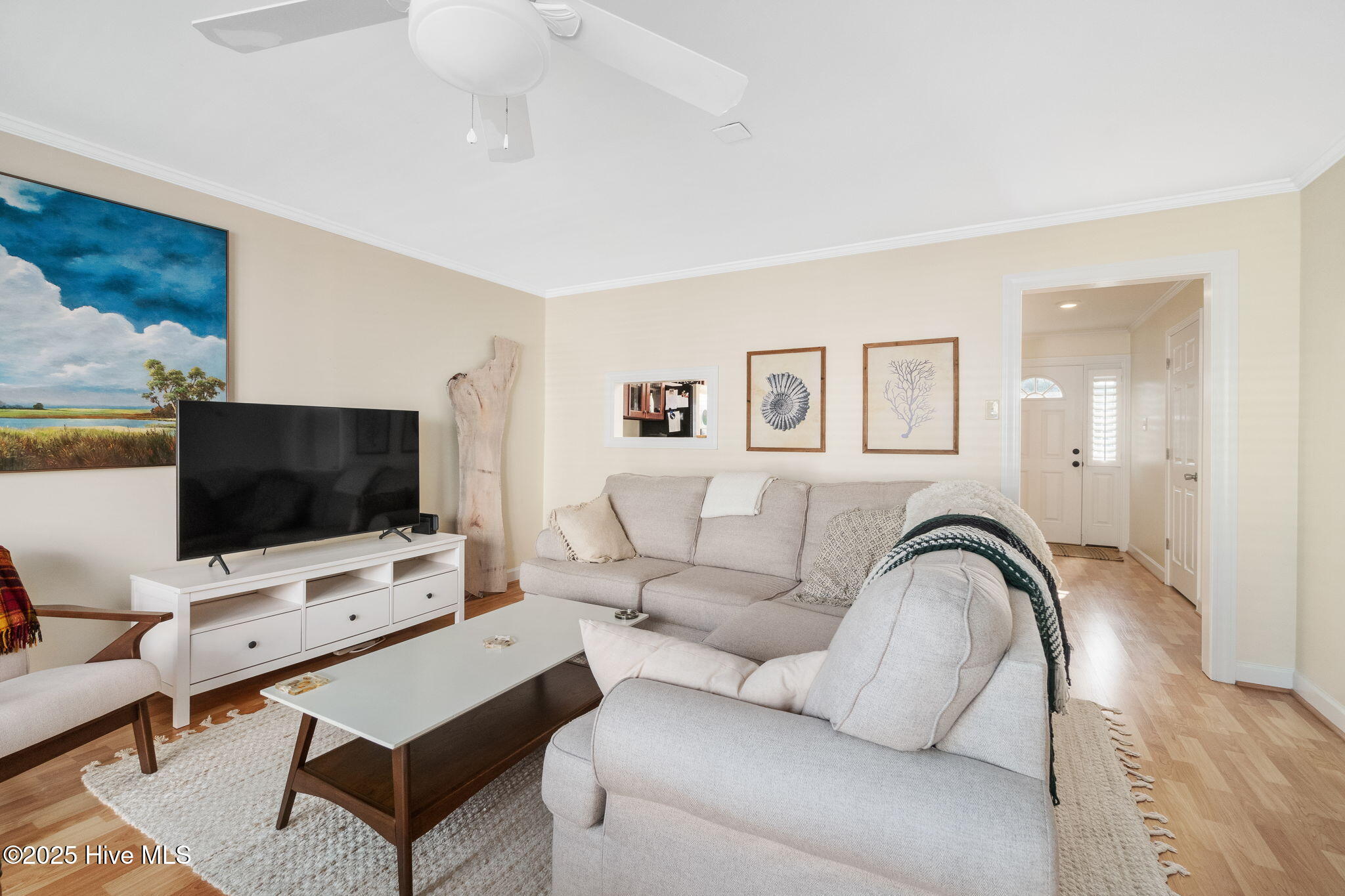 1011 Front Street, Unit 4A Beaufort, NC 28516 - Photo 3 of 45 Great room