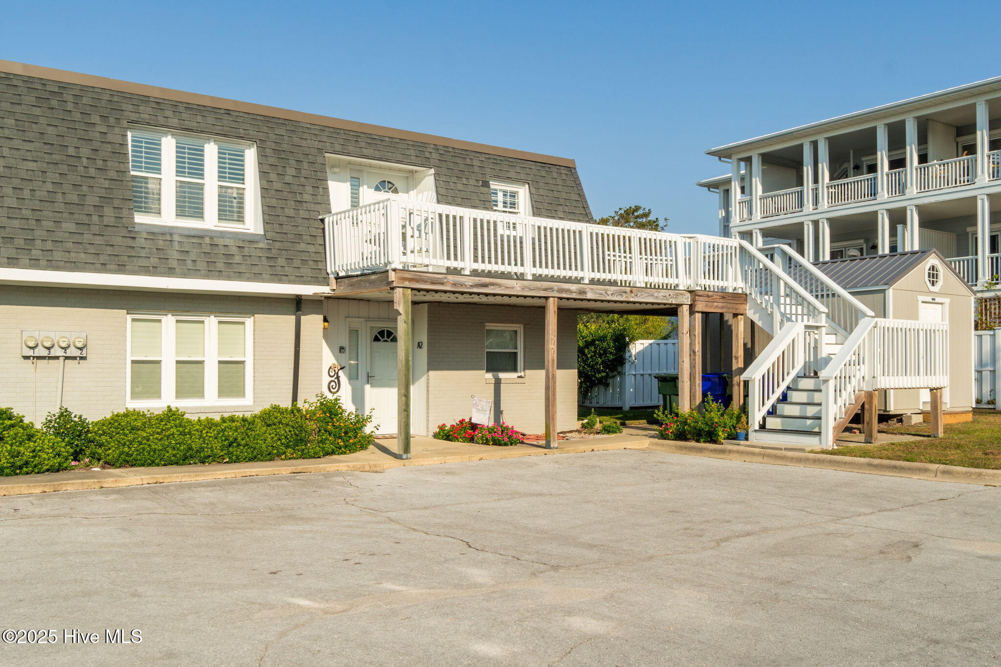 1011 Front Street, Unit 4A Beaufort, NC 28516 - Photo 6 of 45 3-web-or-mls-chadwick-visuals-1011-front