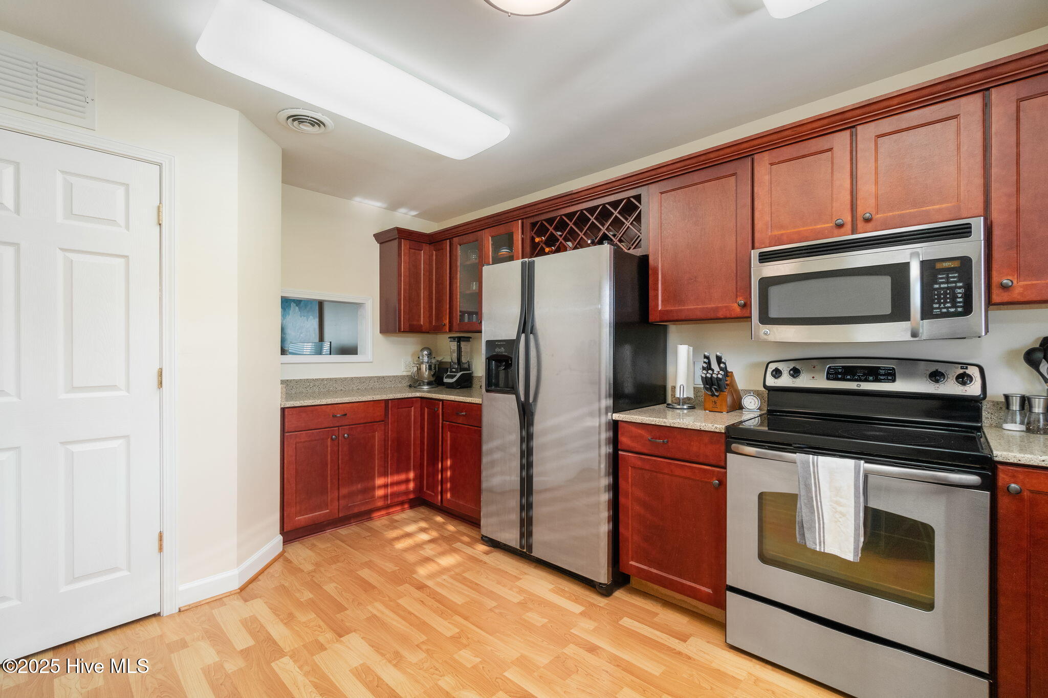 1011 Front Street, Unit 4A Beaufort, NC 28516 - Photo 9 of 45 Kitchen