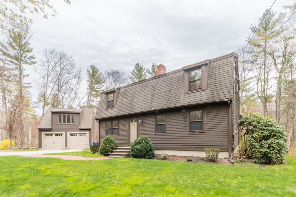 48 Davis Road Tyngsborough, MA 01879 - Photo 1 of 28 Gallery Image 1