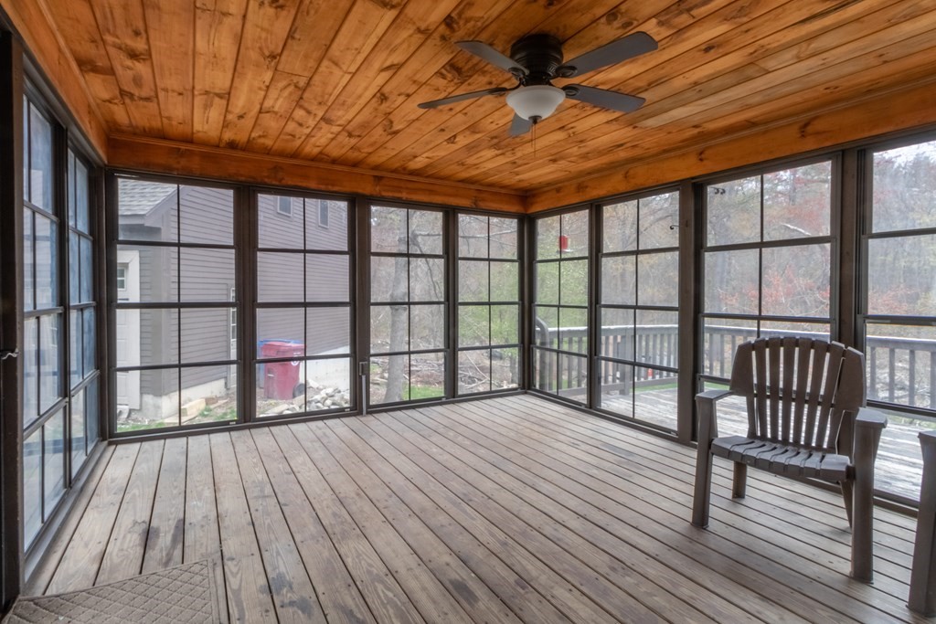 48 Davis Road Tyngsborough, MA 01879 - Photo 20 of 28 Gallery Image 20