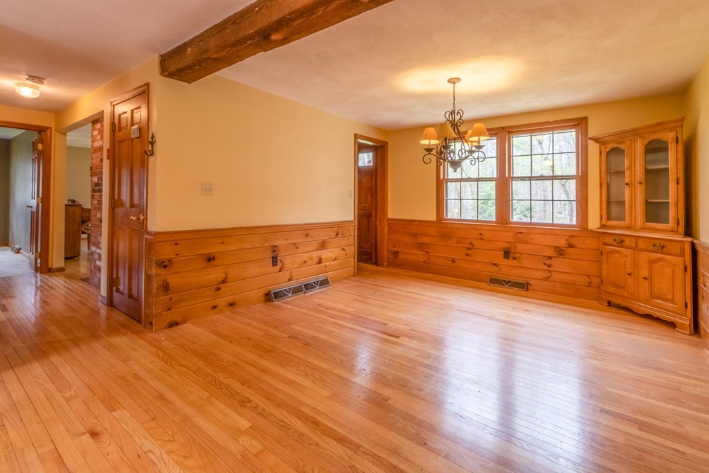 48 Davis Road Tyngsborough, MA 01879 - Photo 3 of 28 Gallery Image 3