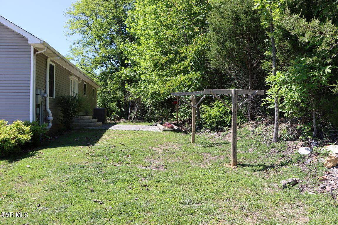 21377 Tranbarger Road Bristol, VA 24202 - Photo 31 of 40 31
