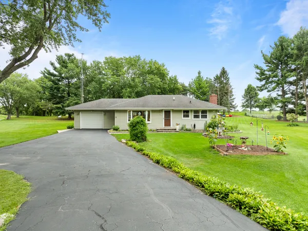 $515,000 | 2211 Sheridan Springs Road, Lyons, WI 53147