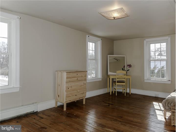 202 Stoopville Road Newtown, PA 18940 - Photo 19 of 25 Bedroom 2
