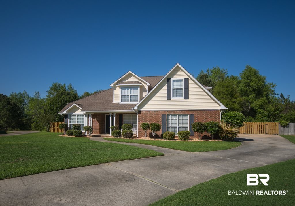 8287 Weatherford Court Spanish Fort, AL 36527 - Photo 2 of 12