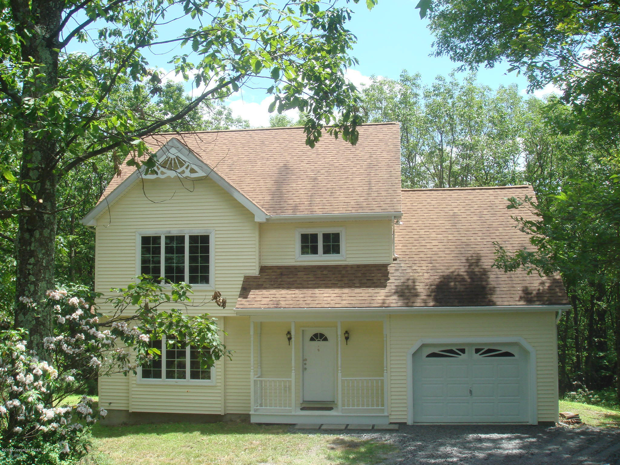 314 Village Road Effort, PA 18330 - Photo 1 of 19 Front Of Home