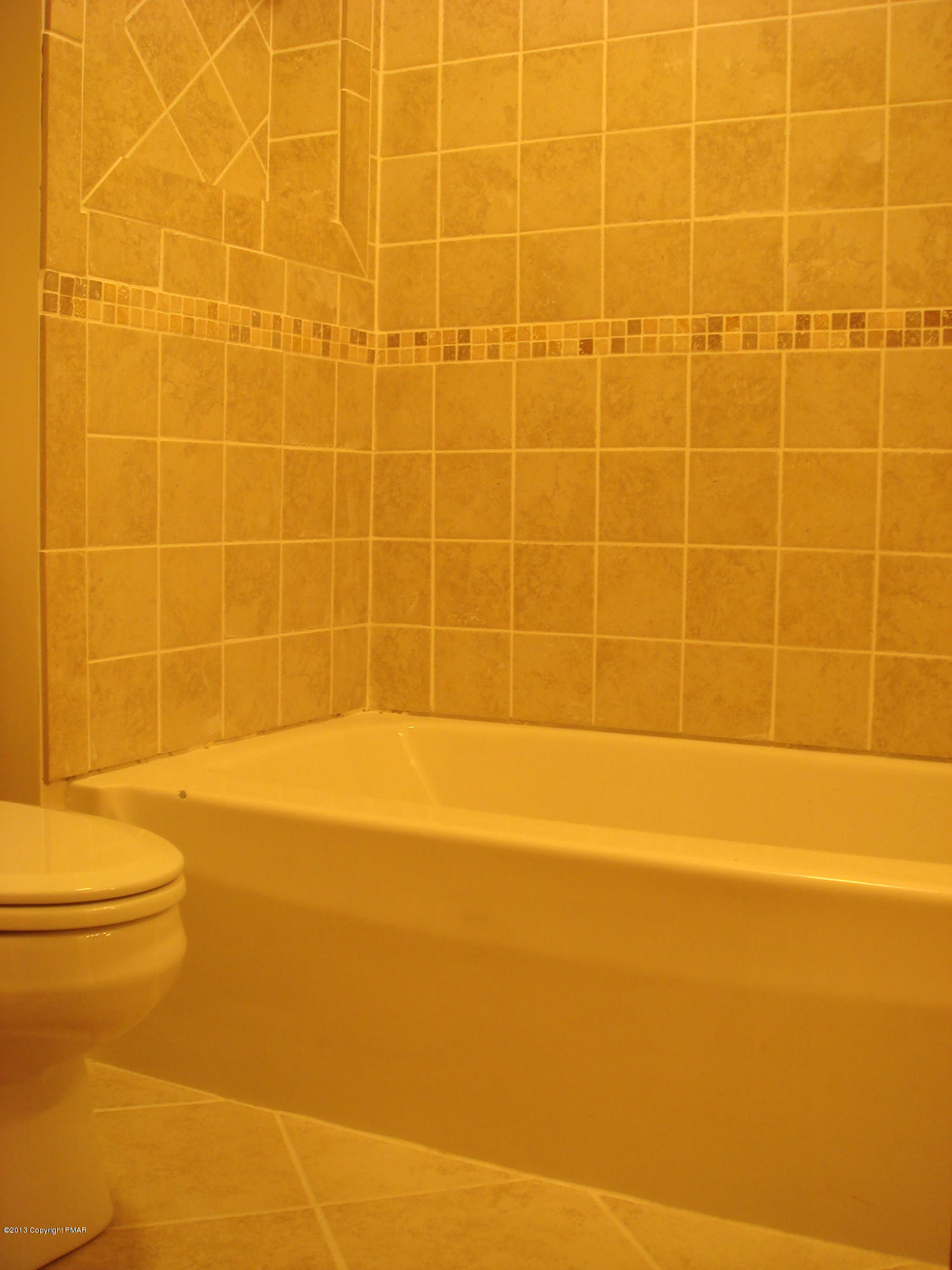 314 Village Road Effort, PA 18330 - Photo 15 of 19 Main Bathroom