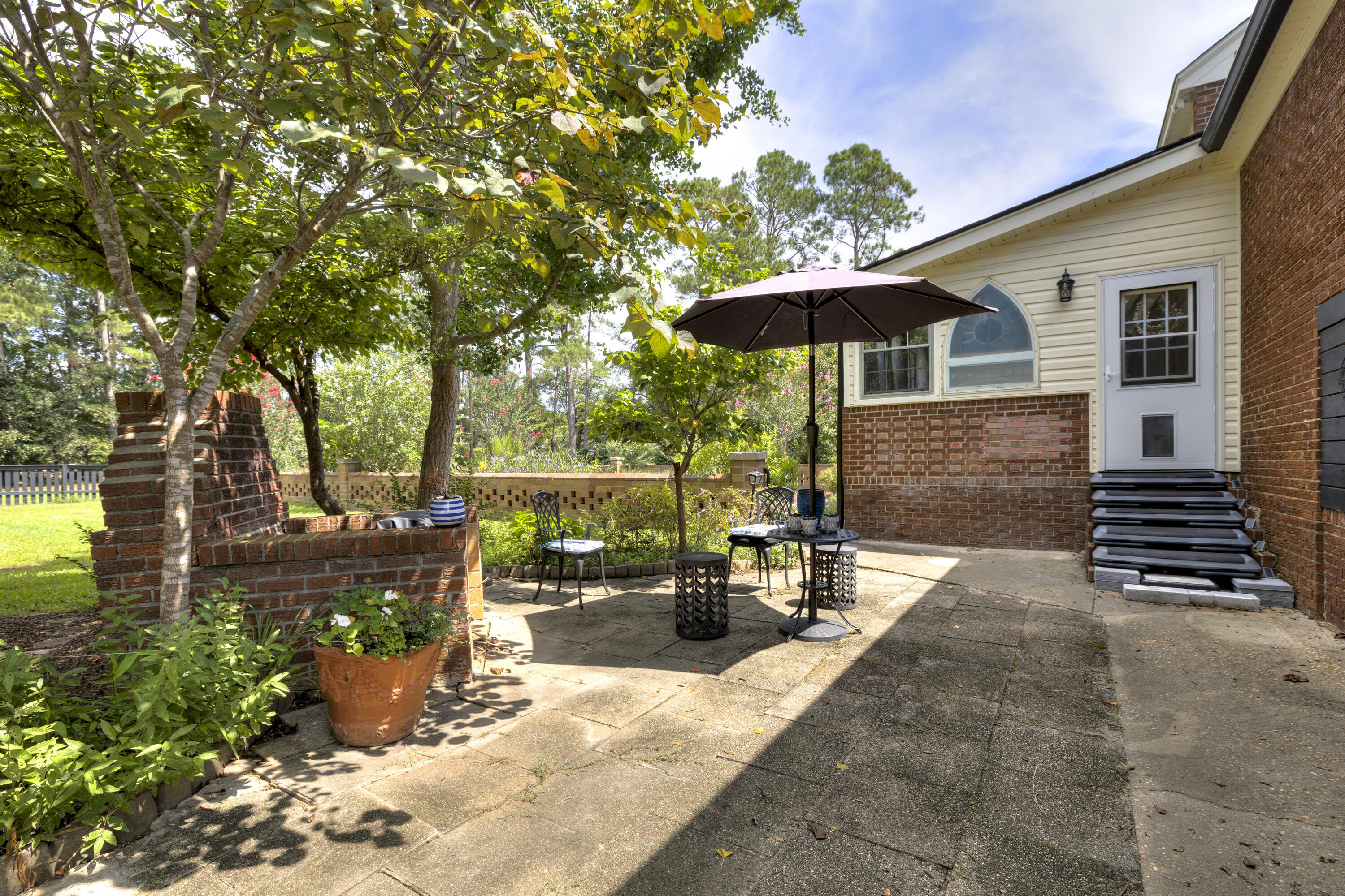1054 Hickory Ridge Circle Manning, SC 29102 - Photo 7 of 93