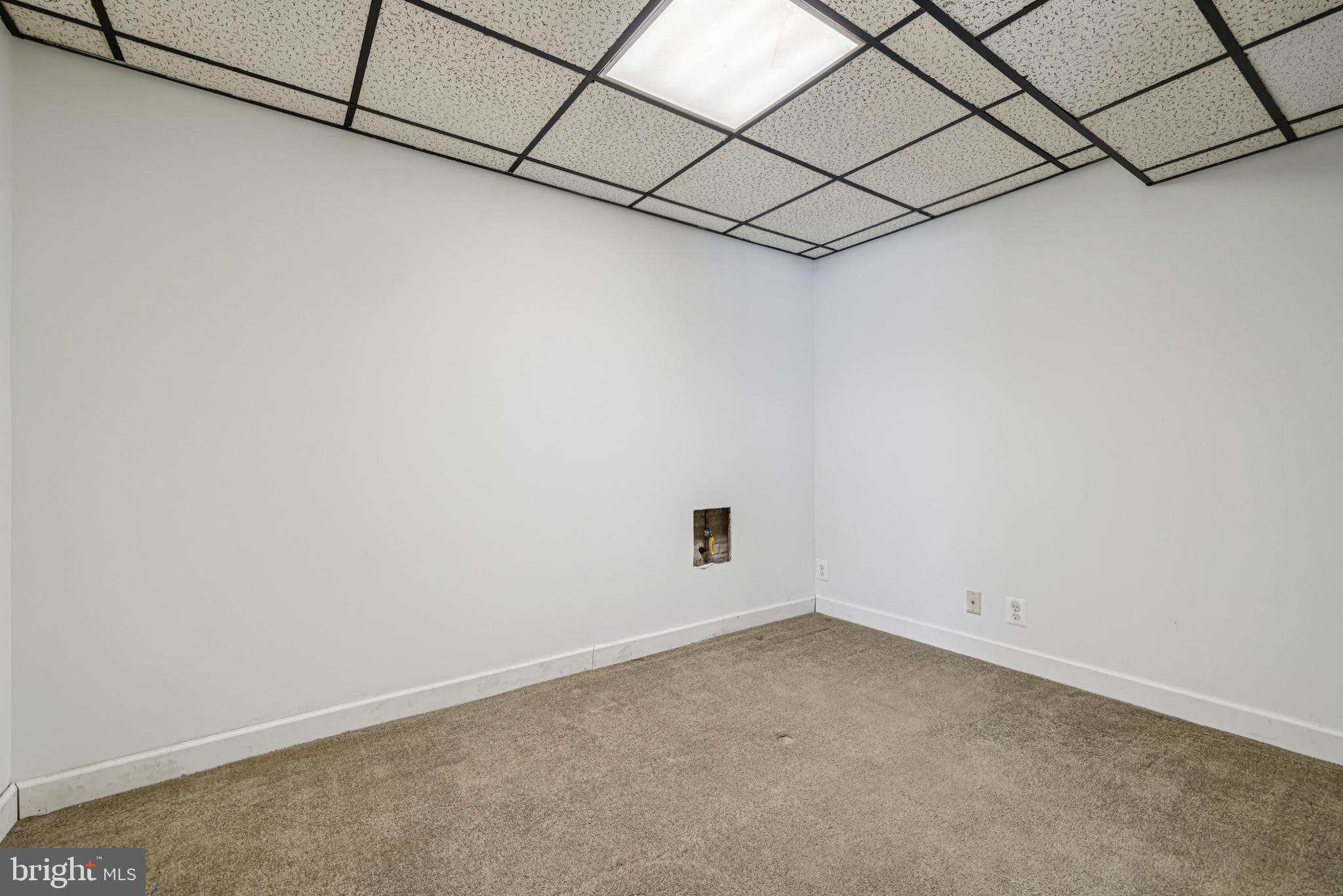 917 Century Street Hampstead, MD 21074 - Photo 24 of 45 a view of a room