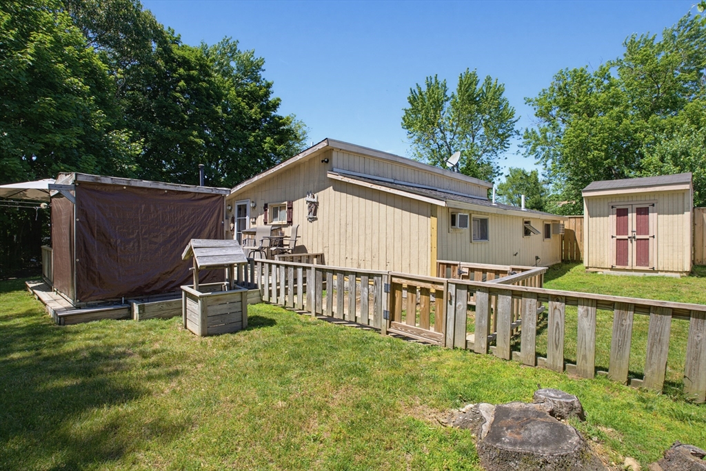 4 Cheney Street Blackstone, MA 01504 - Photo 20 of 21