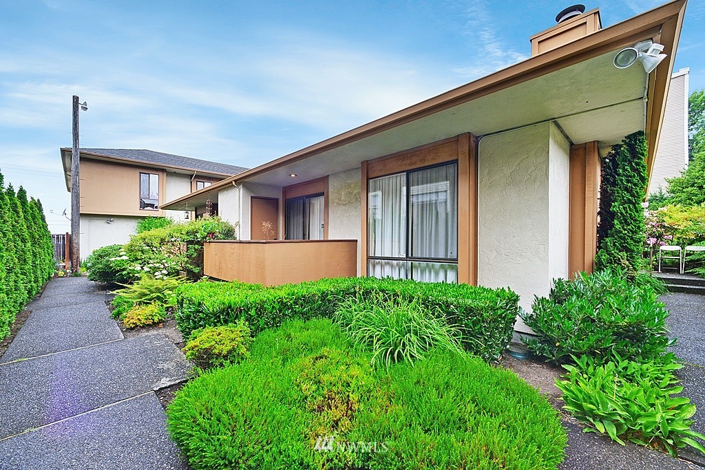 2510 Rucker Avenue, Unit 5 Everett, WA 98201 - Photo 19 of 19 Gallery Image 19