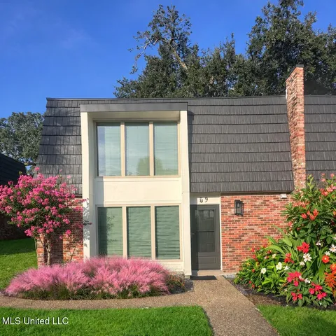 $409,000 | 527 Front Beach Drive, Unit 59, Ocean Springs, MS 39564