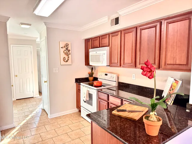 $409,000 | 527 Front Beach Drive, Unit 59, Ocean Springs, MS 39564