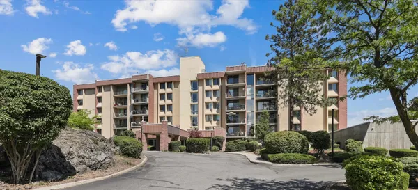 $305,000 | 1311 South Westcliff Place, Unit 502, Spokane, WA 99224