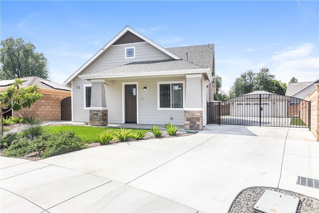 5167 Peony Court Riverside, CA 92506 - Photo 2 of 32