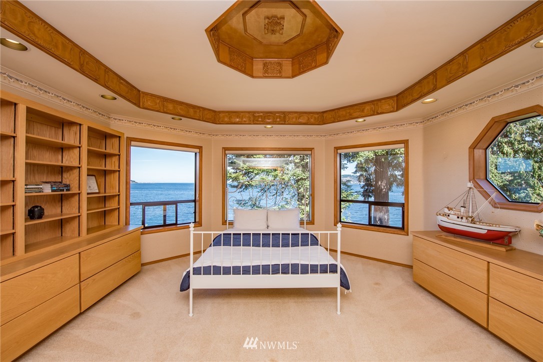 760 Gardiner Beach Road Sequim, WA 98382 - Photo 10 of 24 Gallery Image 10