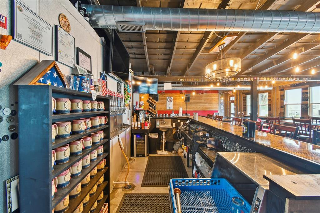 131 Hibiscus Street Tarpon Springs, FL 34689 - Photo 6 of 11